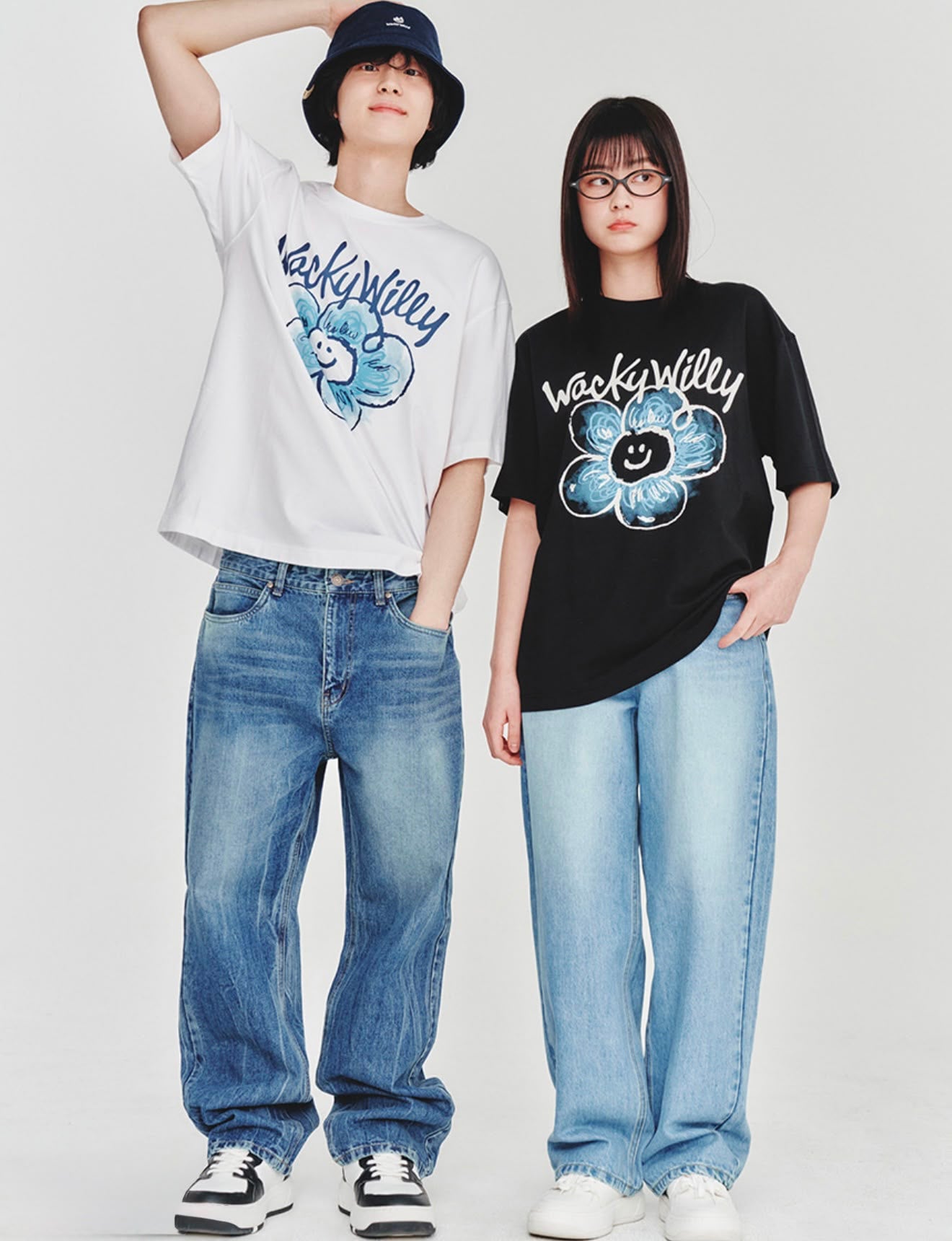 0703👕👕🇰🇷爆紅品牌 Wacky Willy 小火人 Lily Artwork Points Short-sleeve T-shirt&nbsp;
