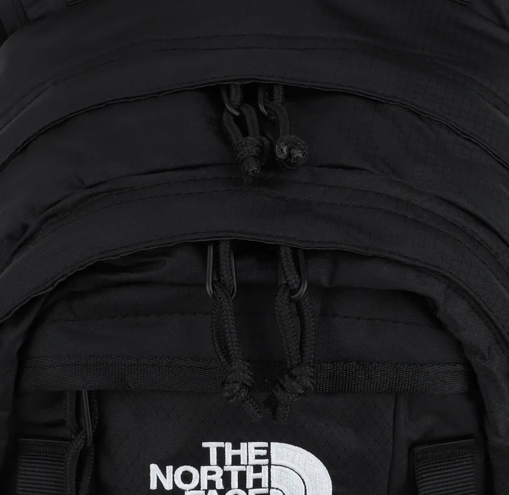 0925😍😍韓國限定白色標籤🇰🇷The North Face專門店  ELECTRON LT 18L 背包