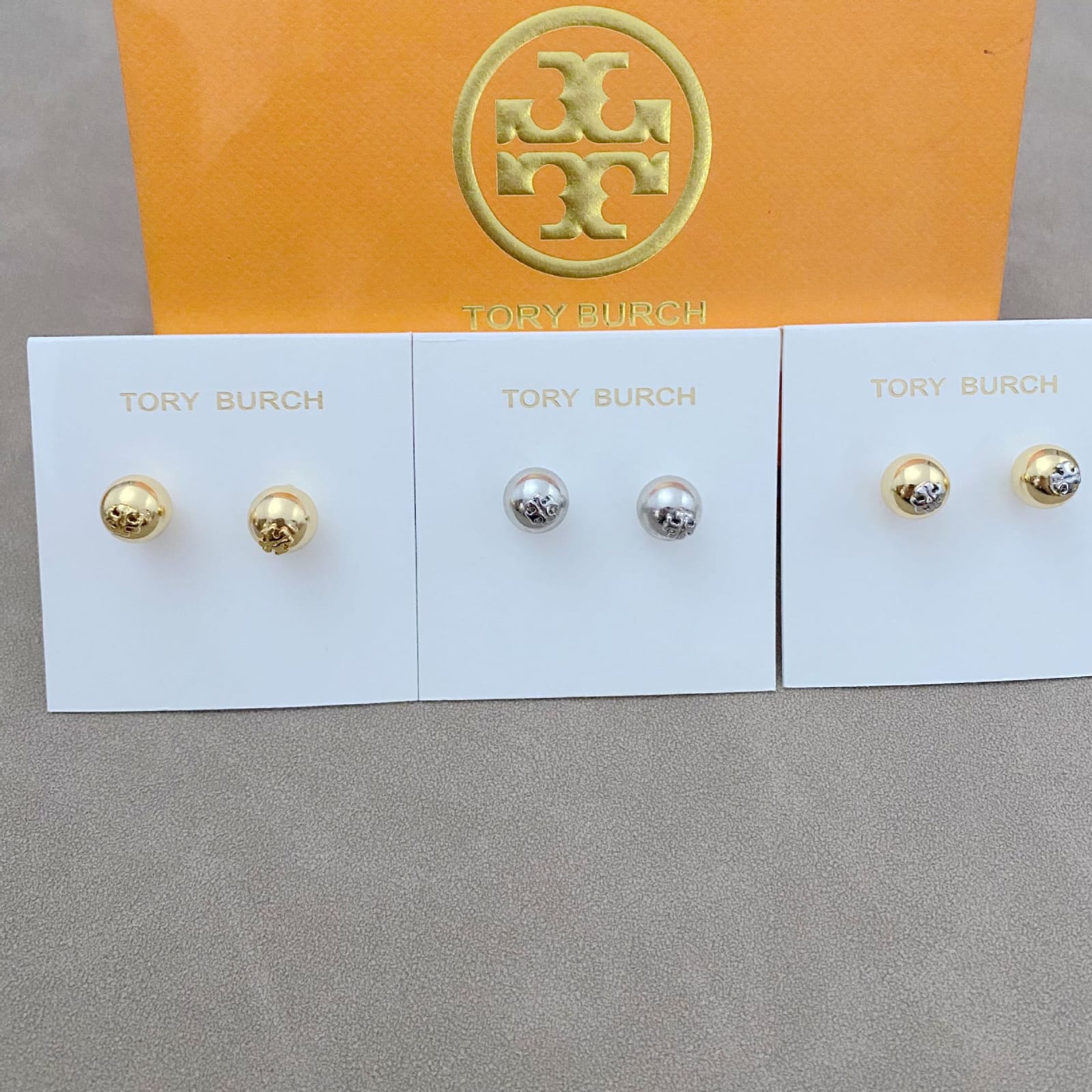 **0200🥰🥰Tory Burch 耳環 💛所有款式💛特價清貨