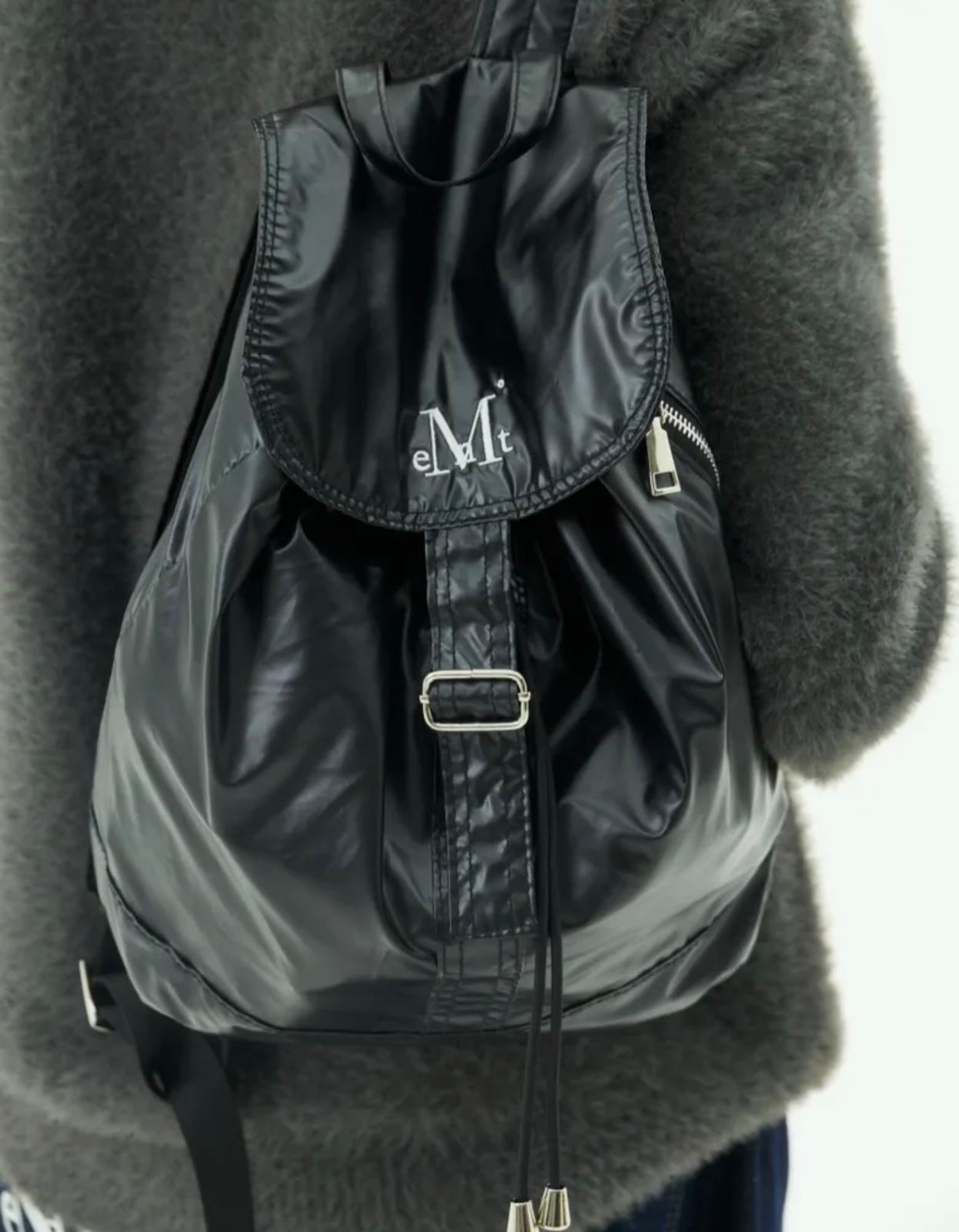 ***1125🎒🎒韓國🇰🇷代購 🈹Big Big Sale 熱爆品牌MUCENT GLOSSY MINI BACKPACK